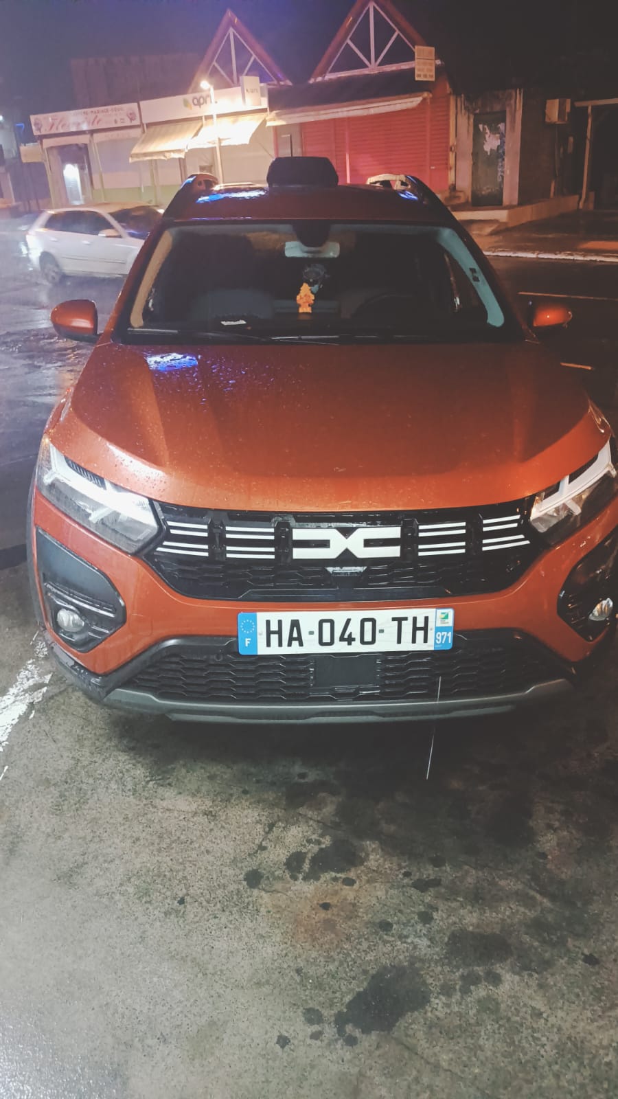 Taxi Dacia Taxi Serenity Guadeloupe